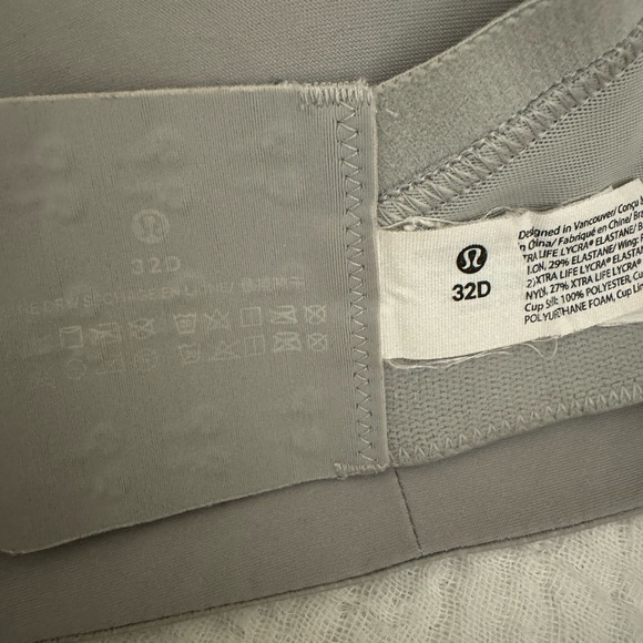 Lululemon Run Times Bra - Light Gray 32D - Picture 4 of 4